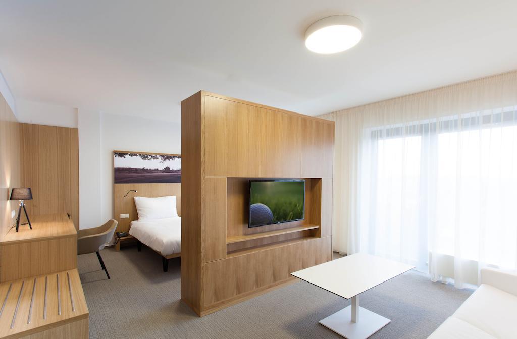 Hotel S-Port Veska Dolany  Стая снимка